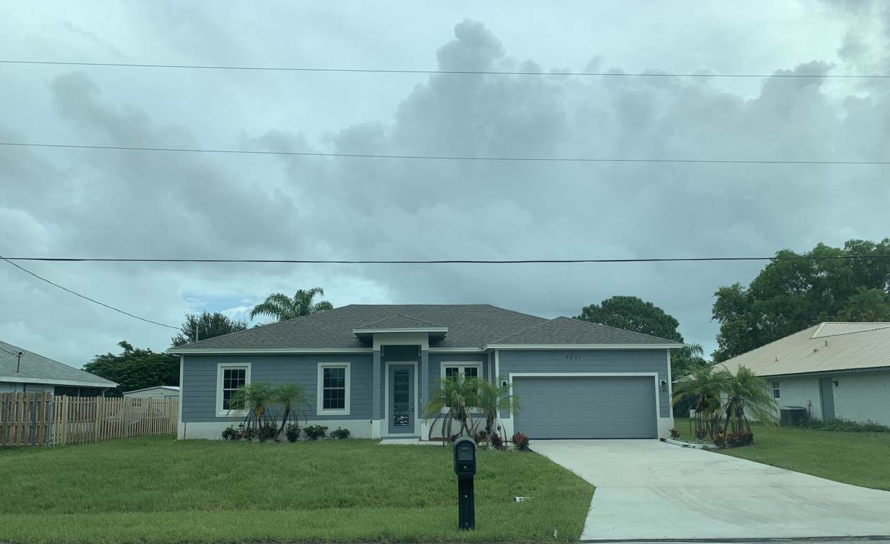 2161 Sunflower Street - Photo 1