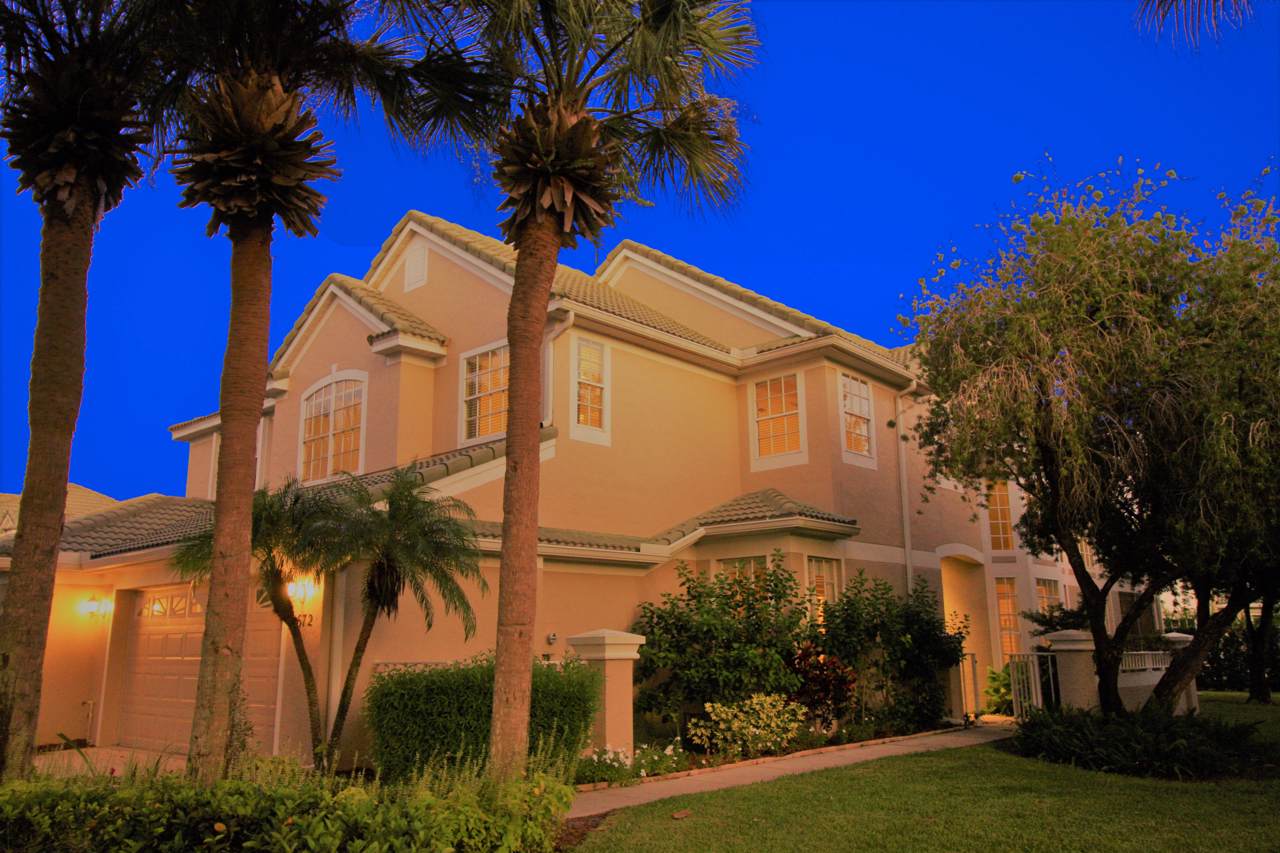 1672 Harbour Isles Circle - Photo 1