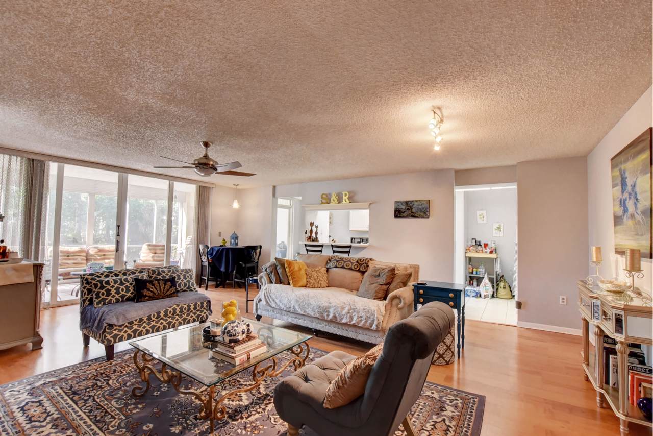 106 Half Moon Circle - Photo 1