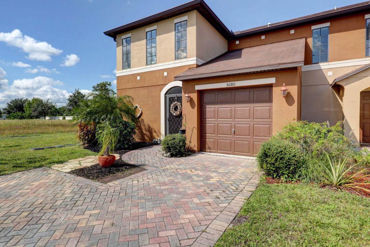 5080 Coventry Circle - Photo 1