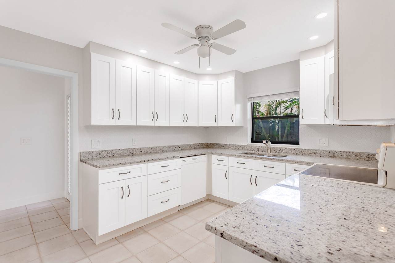 21 Meadows Drive - Photo 1
