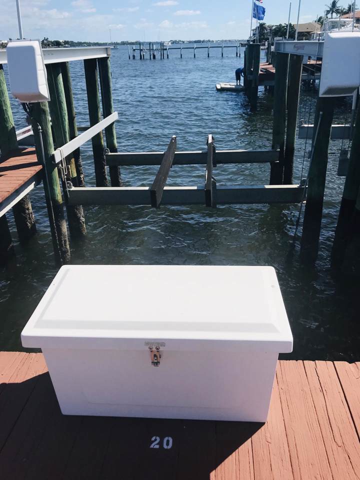 180 Yacht Club - Photo 1