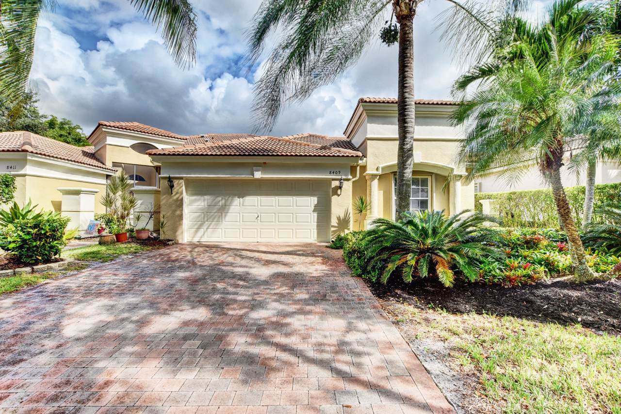 8409 Staniel Cay - Photo 1