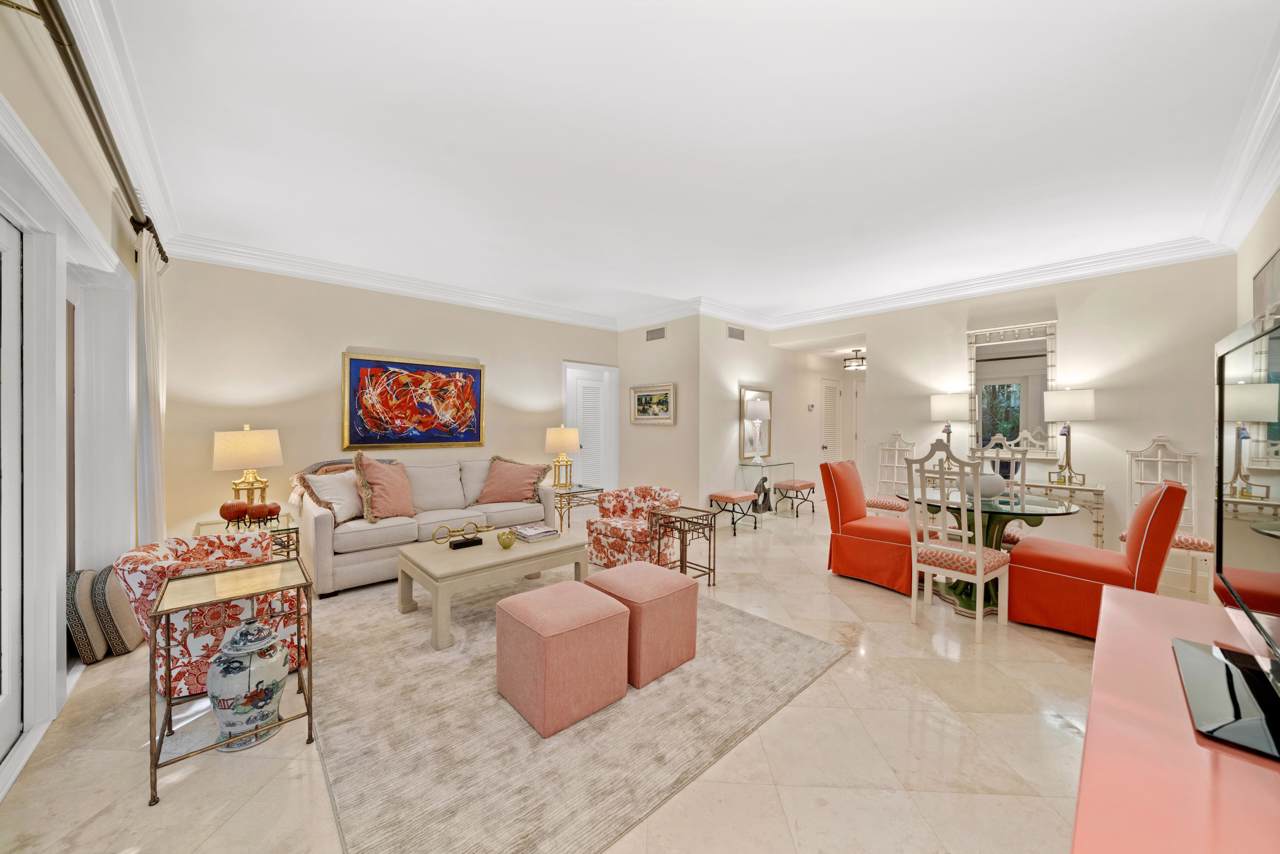 320 Chilean Avenue - Photo 1