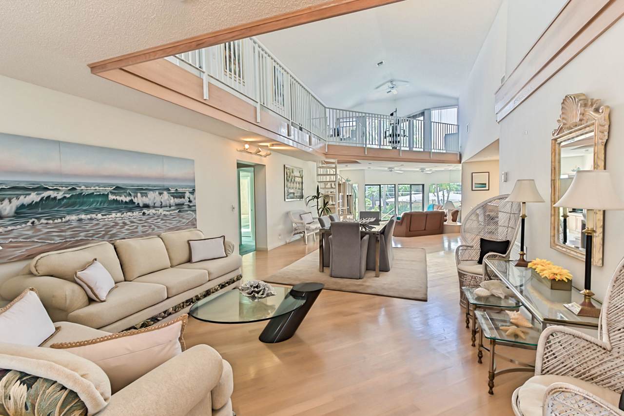 2858 33rd Street - Photo 1