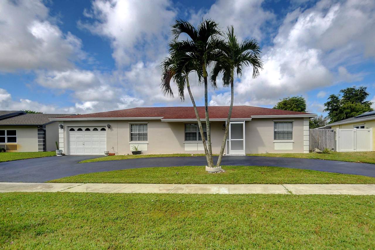 9429 Southampton Place - Photo 1