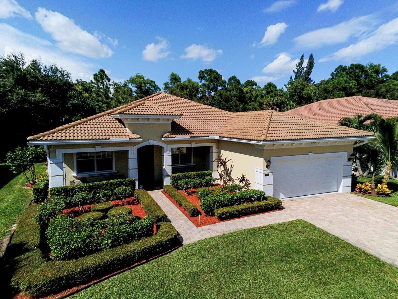 6723 Bulrush Court - Photo 1