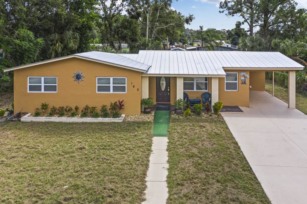 160 Celestia Court - Photo 1
