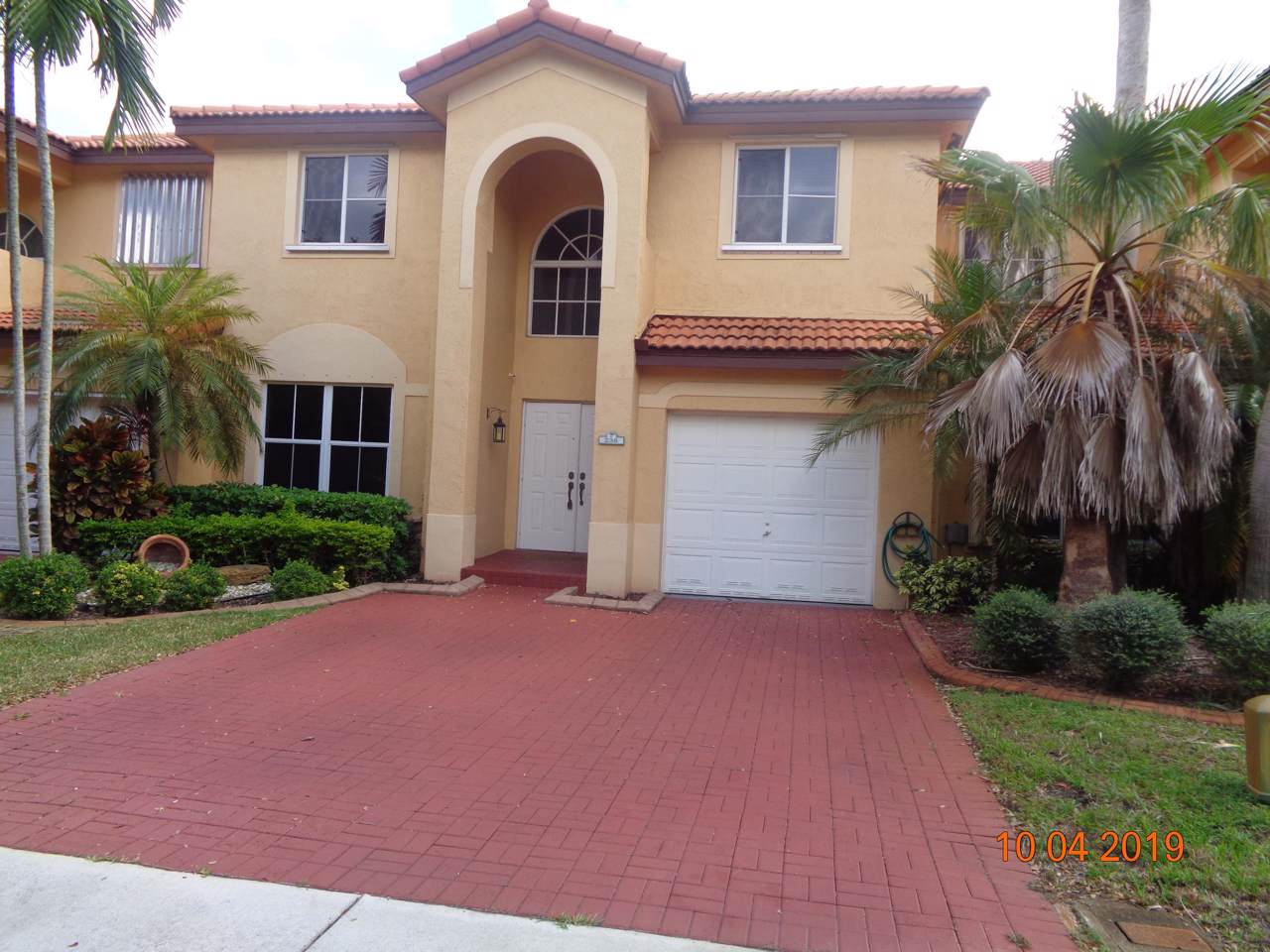 238 Magnolia Avenue - Photo 1