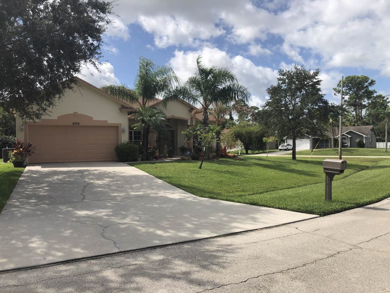 2274 Gables Avenue - Photo 1