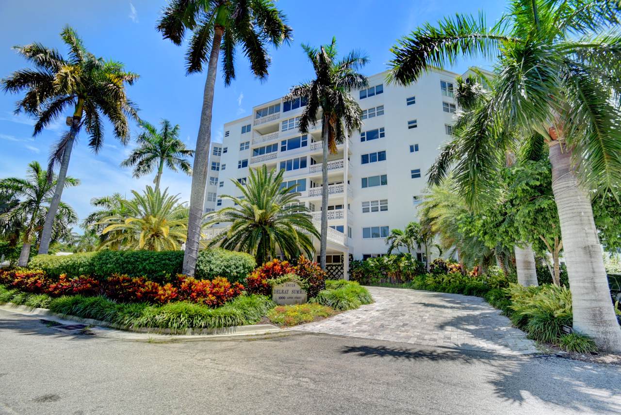1000 Lowry Street - Photo 1