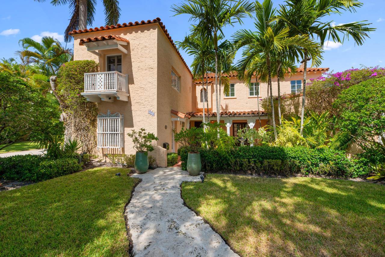 223 Sunset Road - Photo 1
