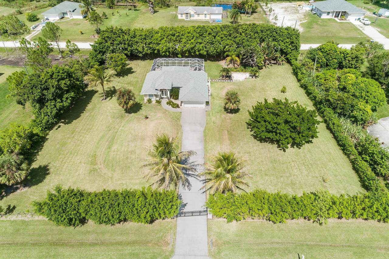 16145 Murcott Boulevard - Photo 1