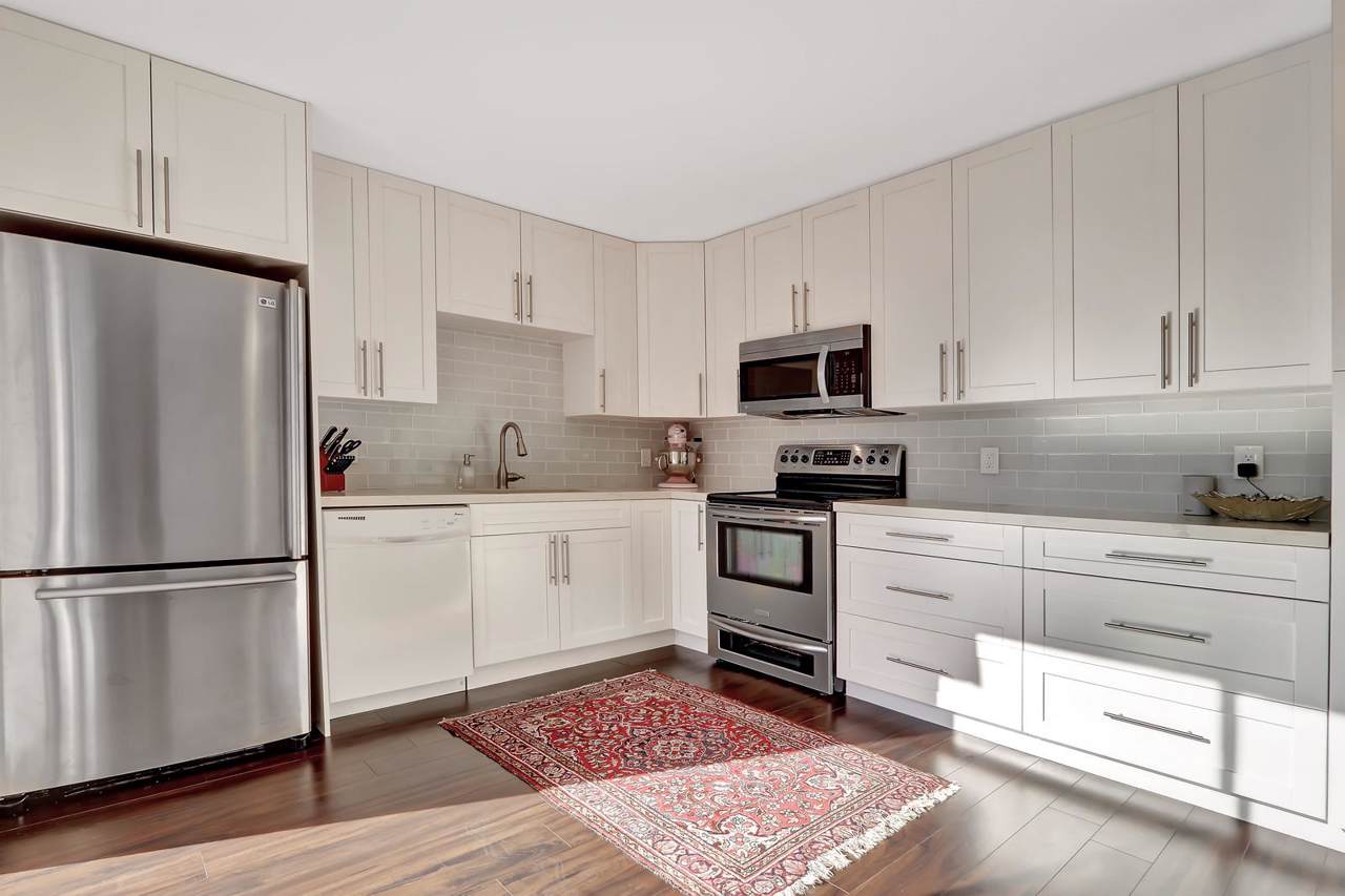 3322 San Fernando Drive - Photo 1