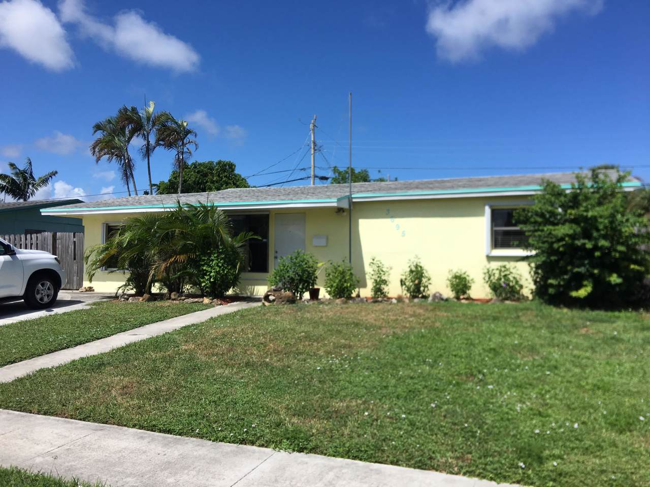 3695 Florida Boulevard - Photo 1
