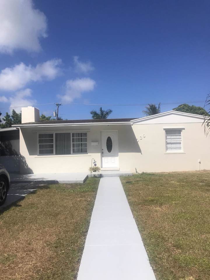 1039 Forest Court - Photo 1