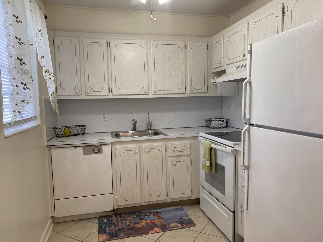 53 Dorchester C - Photo 1