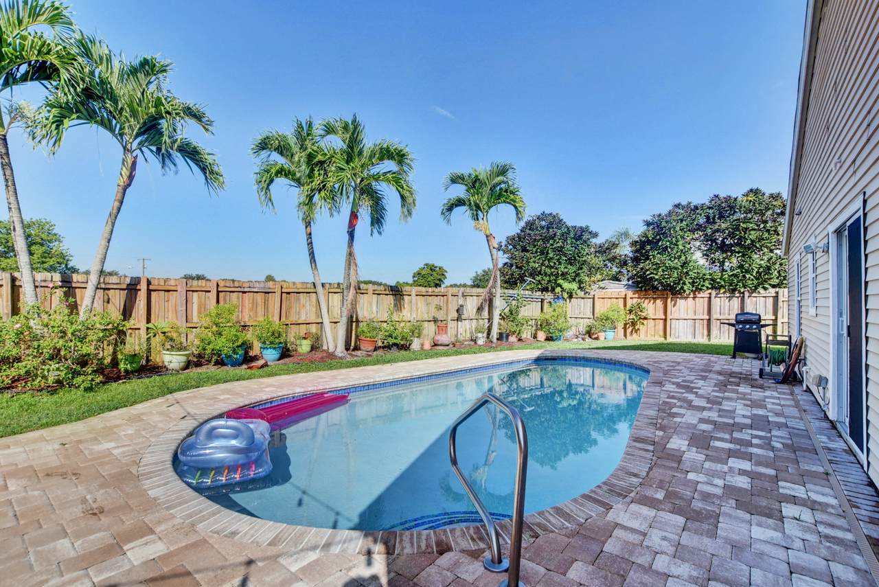5100 Addie Court - Photo 1