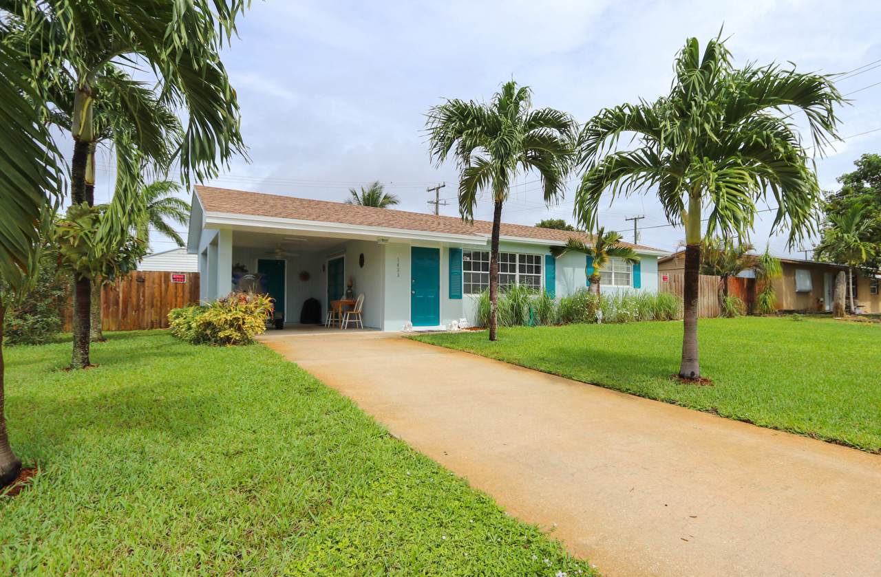 1433 Drew Street - Photo 1