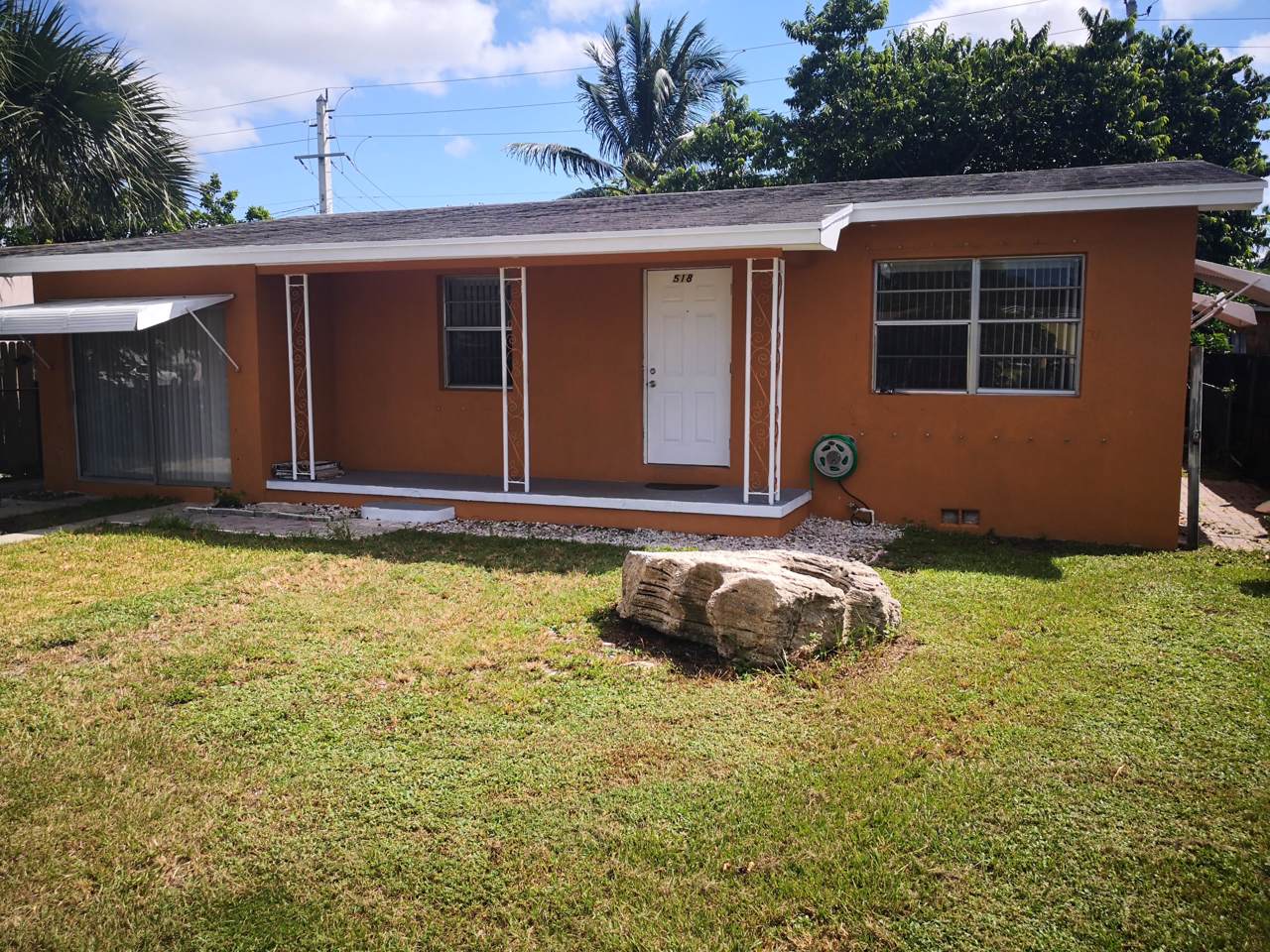 518 Jackson Avenue - Photo 1