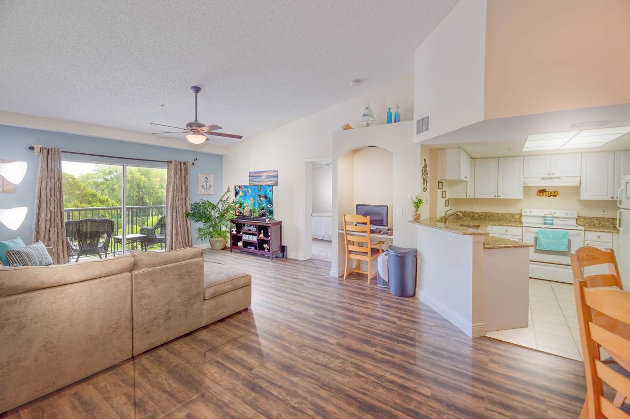 600 Crestwood Court - Photo 1
