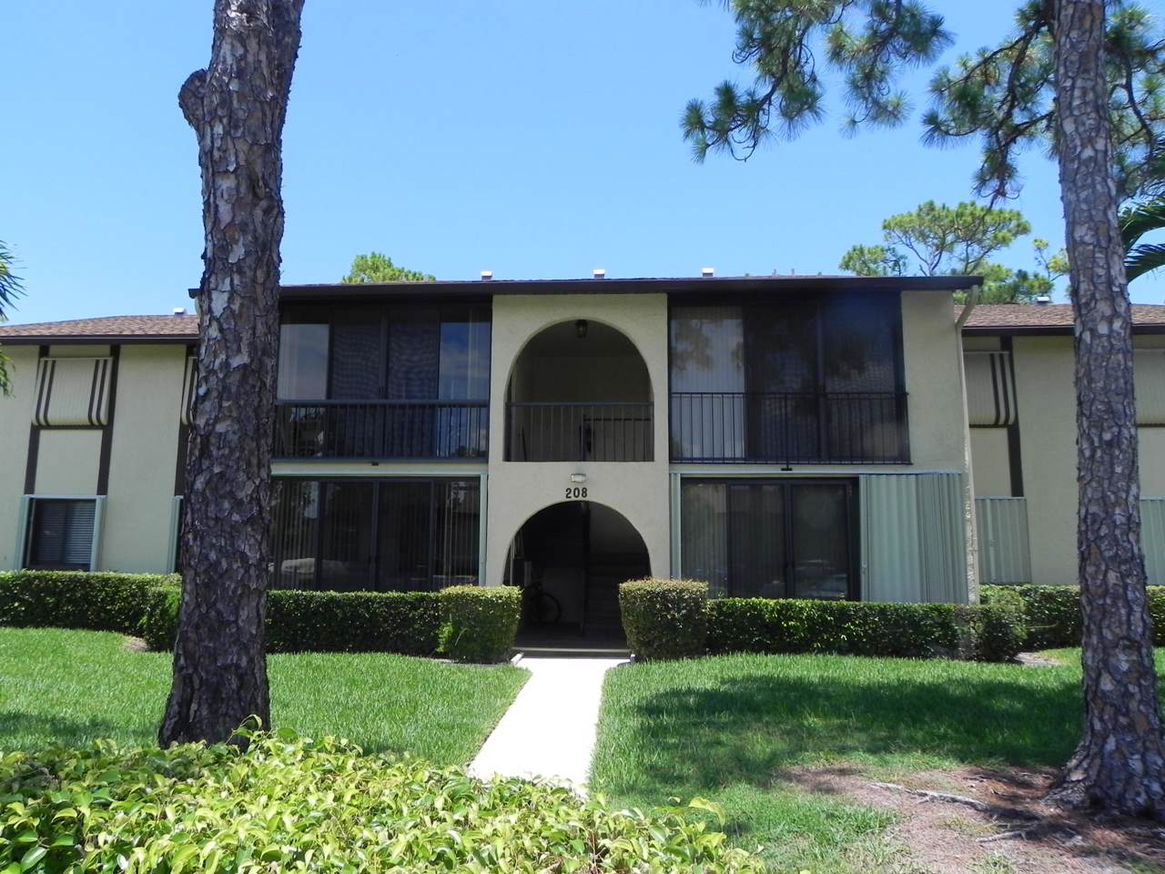 208 Pine Hov Circle - Photo 1