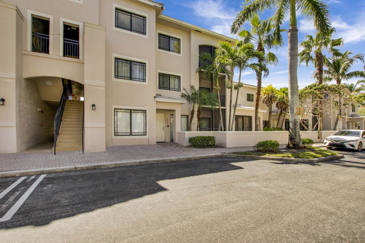 2803 Sarento Place - Photo 1