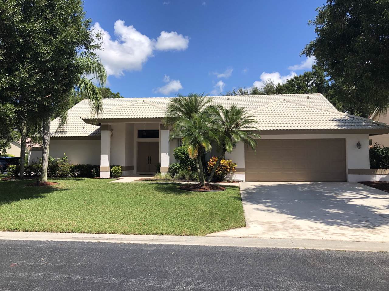 5961 Newport Village Way - Photo 1
