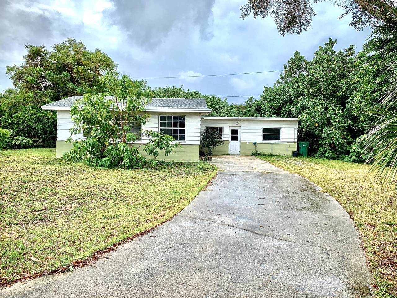 721 Unity Drive - Photo 1