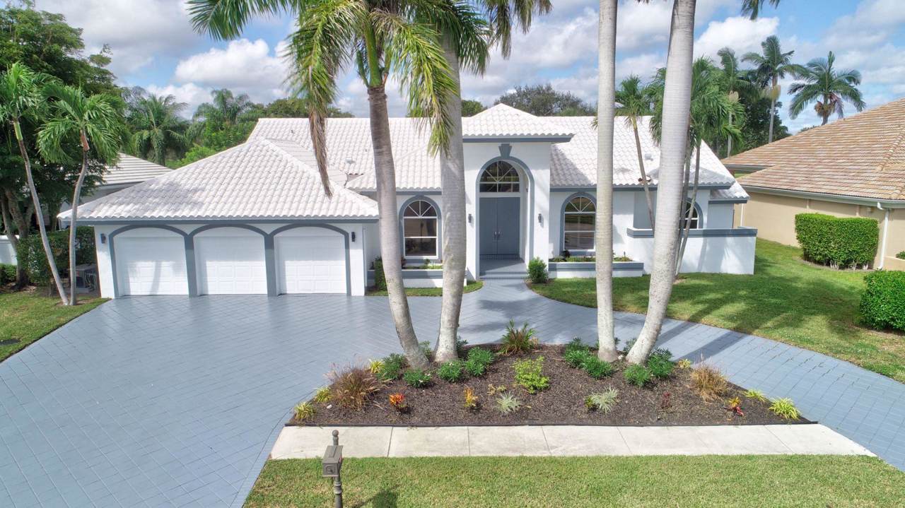 4928 Bocaire Boulevard - Photo 1