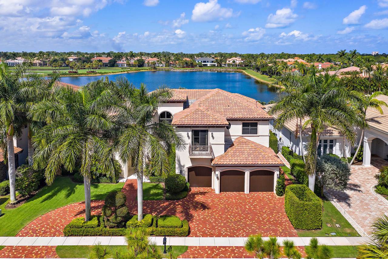 638 Hermitage Circle - Photo 1