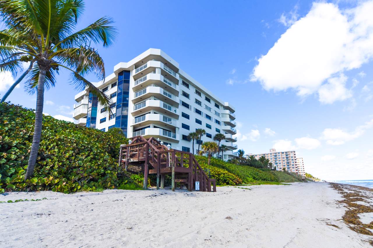 4605 Ocean Boulevard - Photo 1