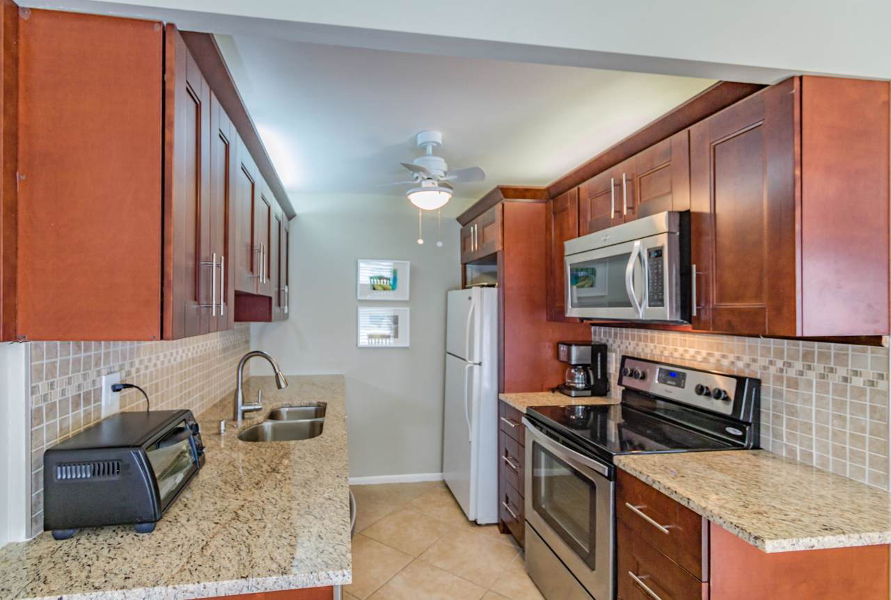 3086 Exeter - Photo 1