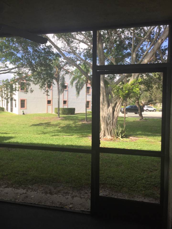 301 Olivewood Place - Photo 1