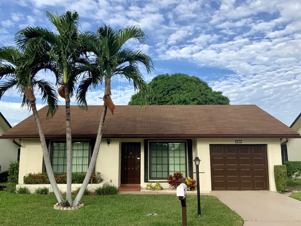 6209 Olivewood Circle - Photo 1