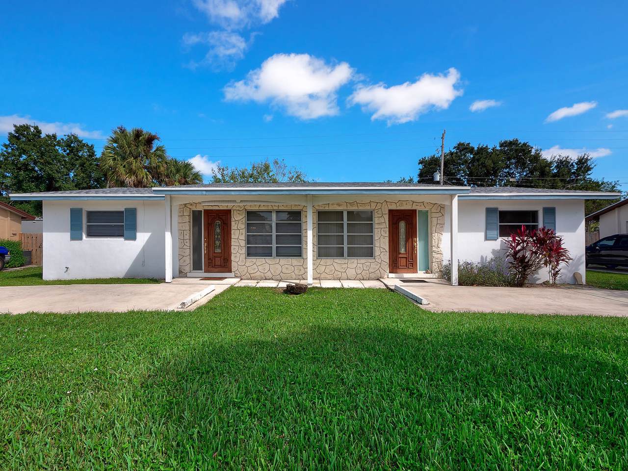 8854 Dania Drive - Photo 1