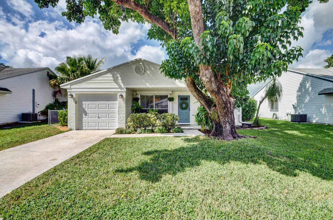23271 Cedar Hollow Way - Photo 1