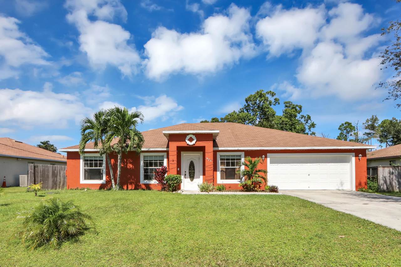 825 Cavern Avenue - Photo 1