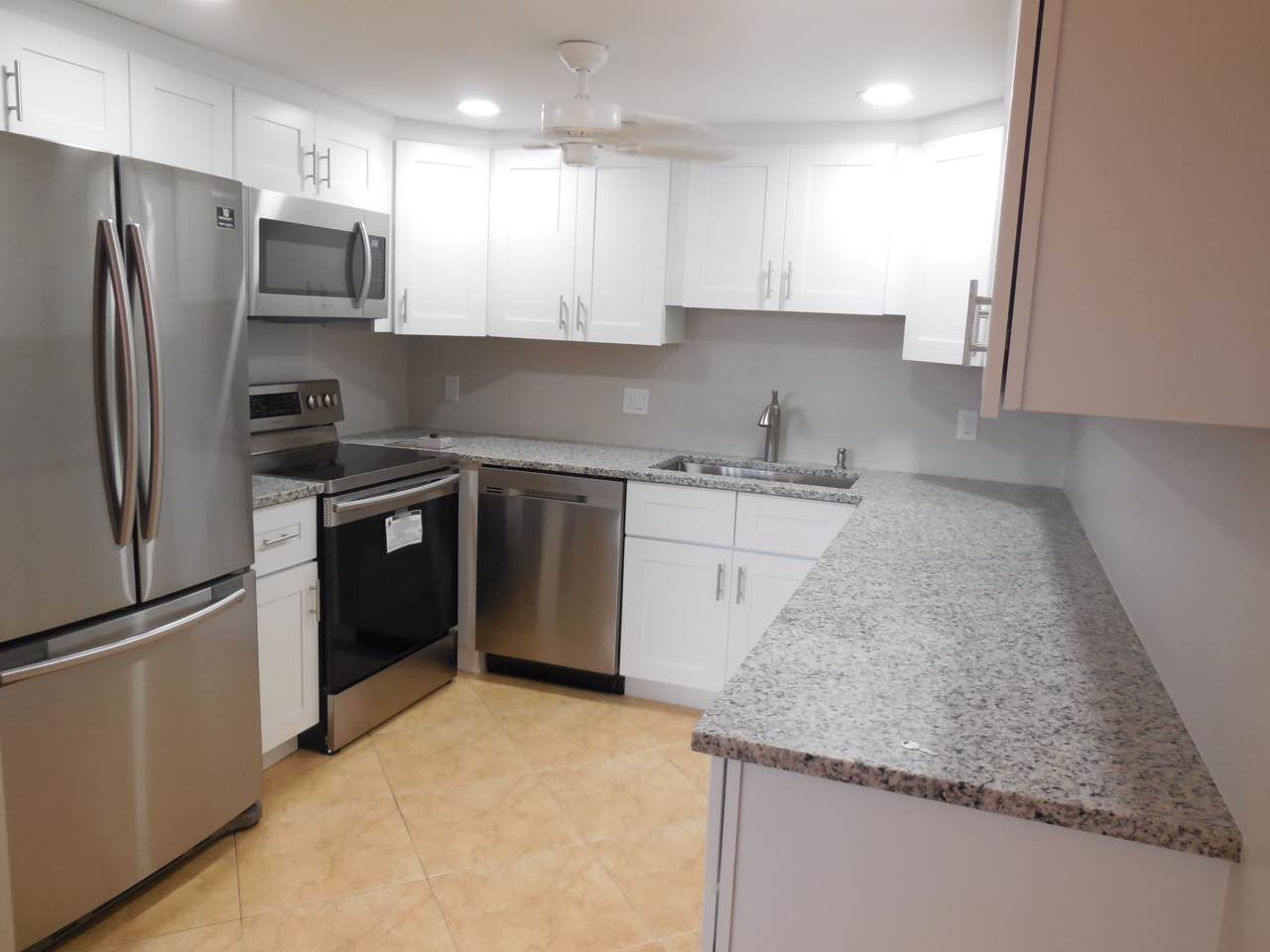 286 Wellington K - Photo 1