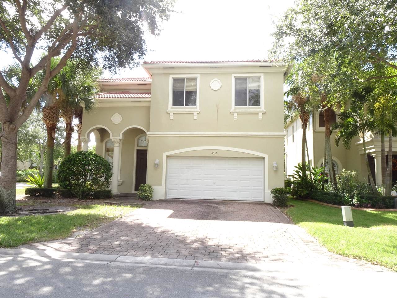 4052 Woodhill Place - Photo 1