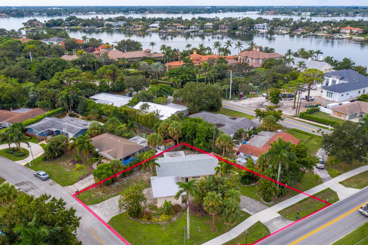 466 Tequesta Drive - Photo 1