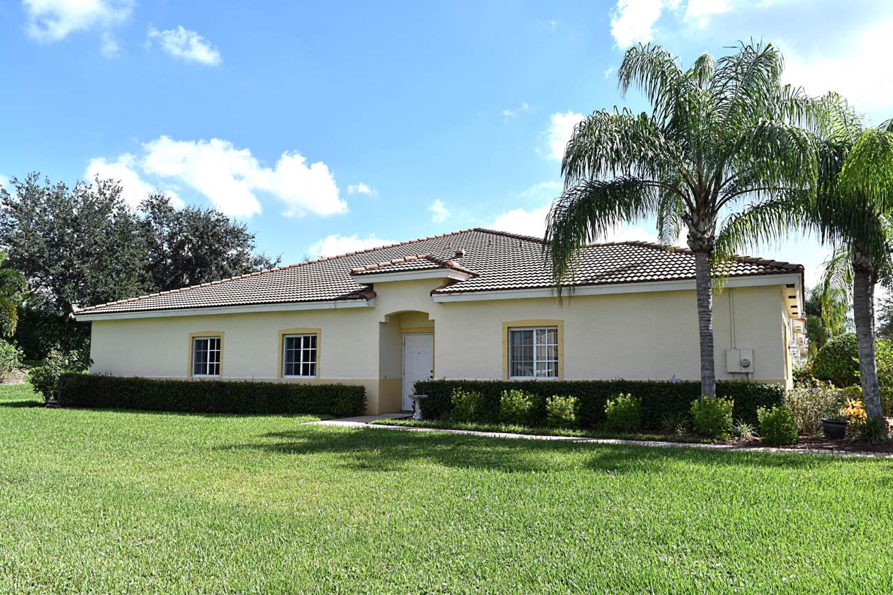 9967 Galleon Drive - Photo 1