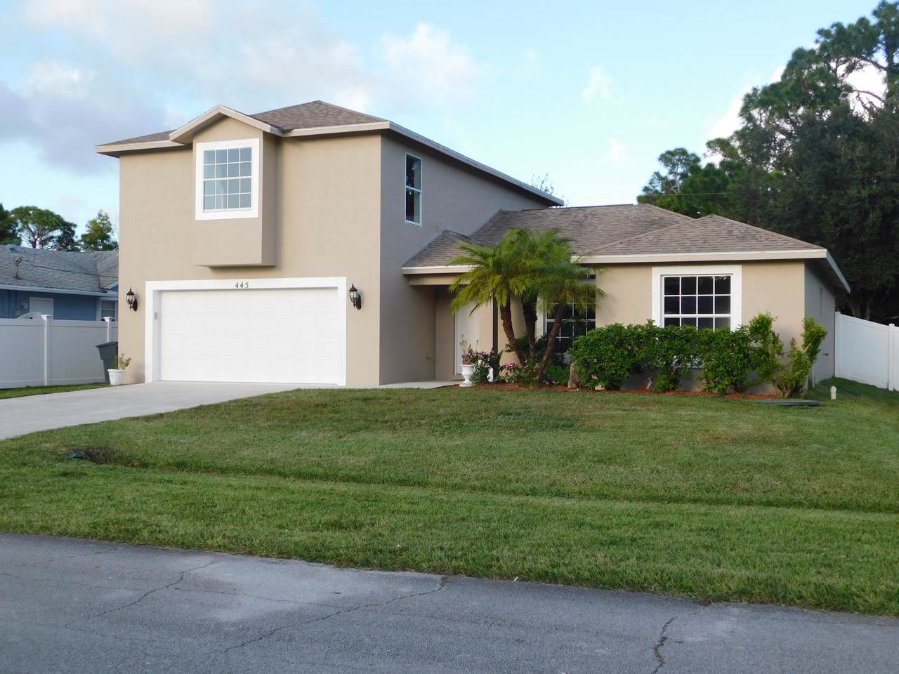 445 Reading Lane - Photo 1