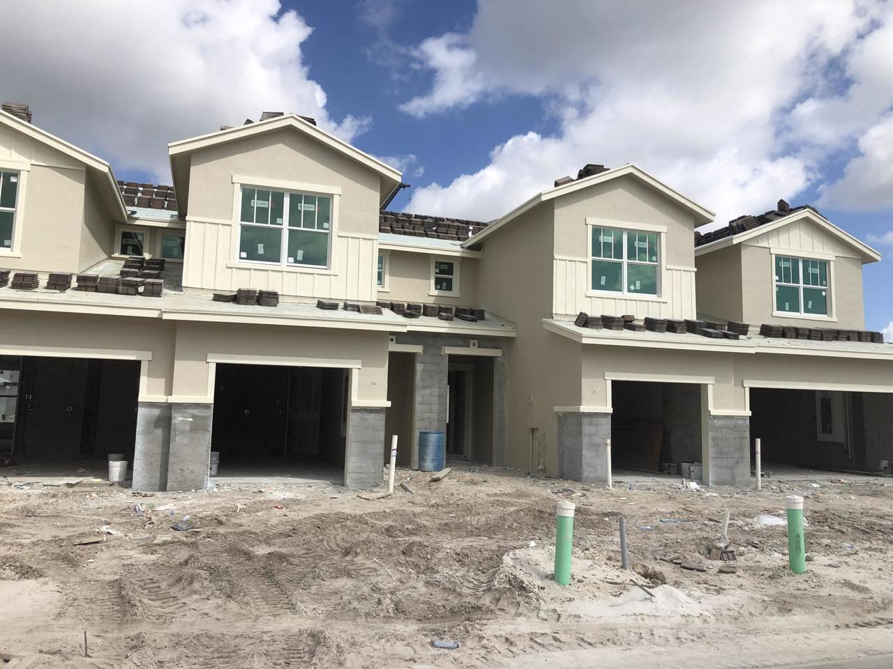 1063 Rio Court - Photo 1