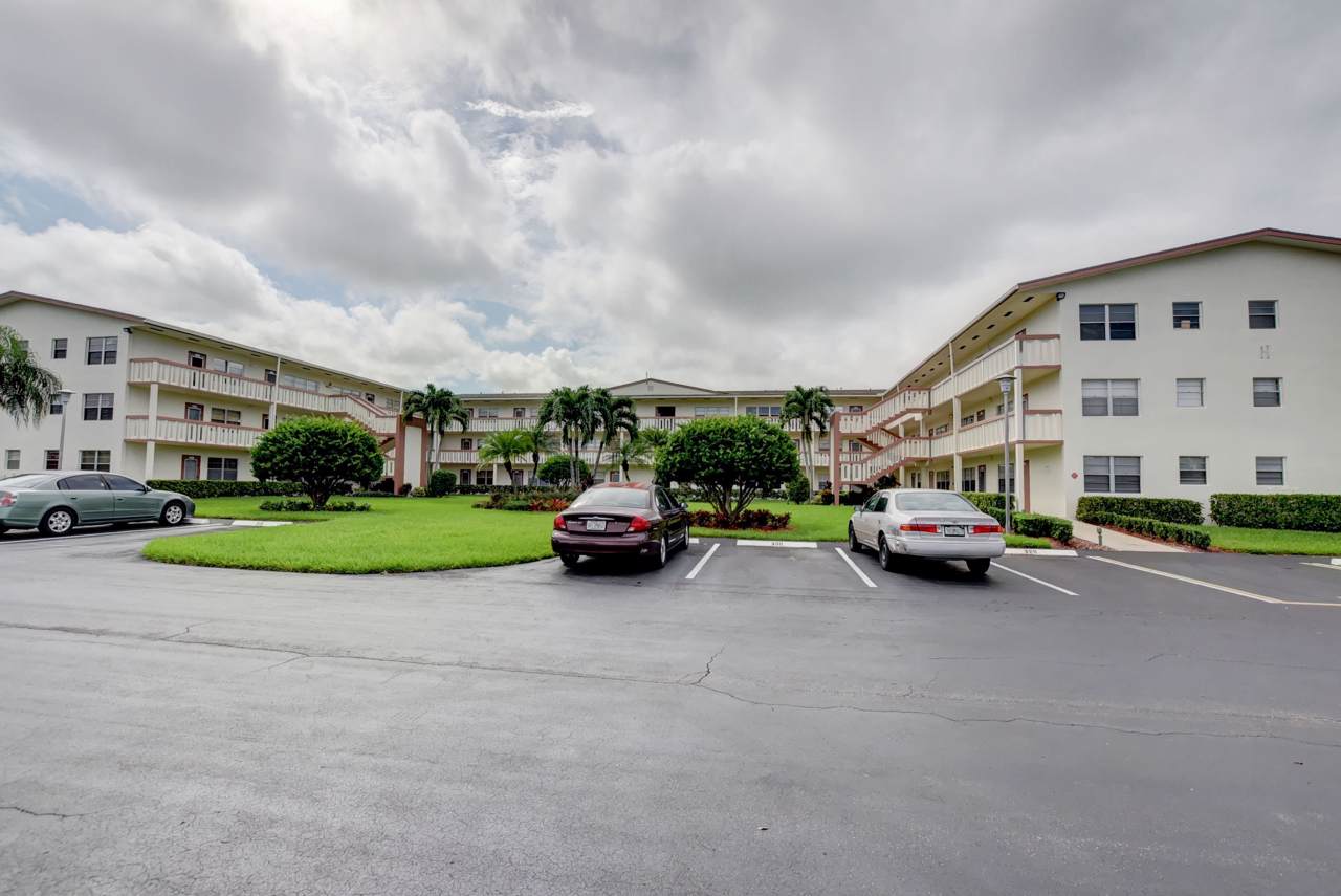 328 Preston H - Photo 1
