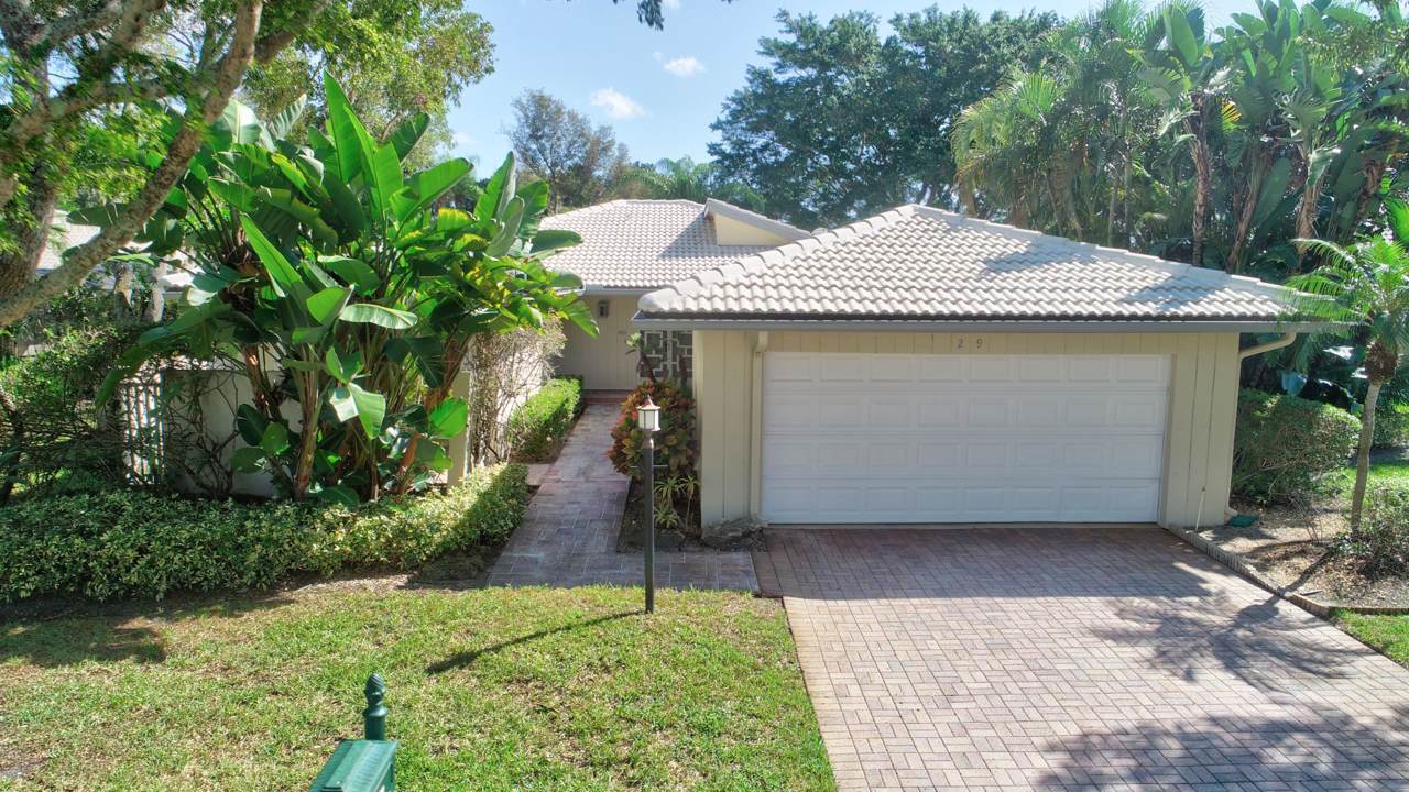 29 Glens Drive - Photo 1