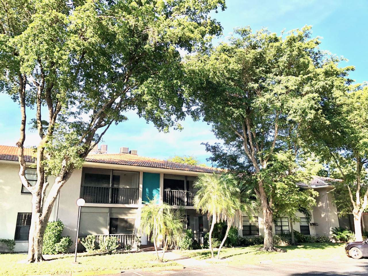 9875 Pineapple Tree Drive - Photo 1