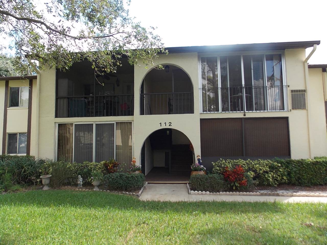112 Lake Pine Circle - Photo 1