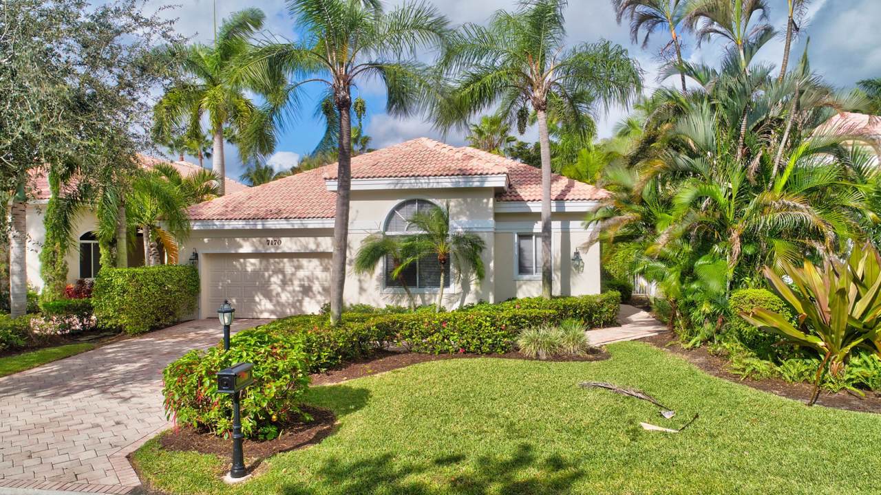 7170 Mallorca Crescent - Photo 1