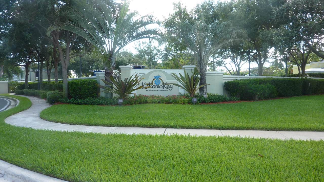 907 Kokomo Key Lane - Photo 1